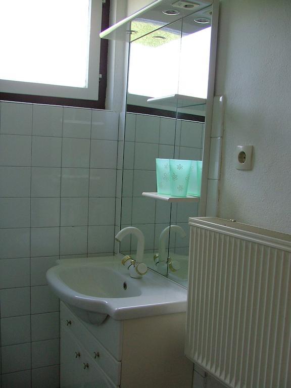 Pension Weiss Drobollach am Faakersee Chambre photo